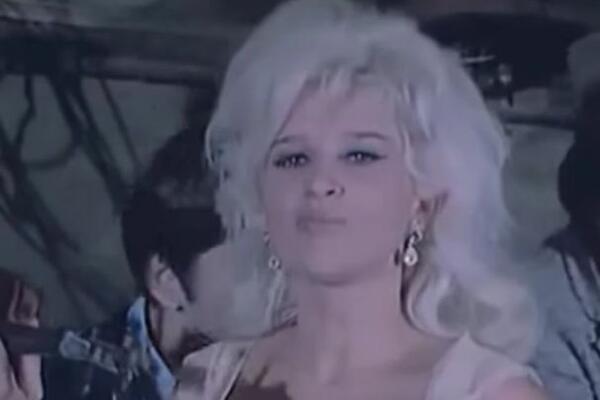 ONA JE BILA PRVA STARLETA U JUGOSLAVIJI: Fatalna plavuša je izluđivala muškarce, a ona je OSTALA SAMA