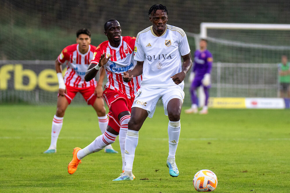 Sandej Adetunđi na utakmici Čukaričkog i Crvene zvezde