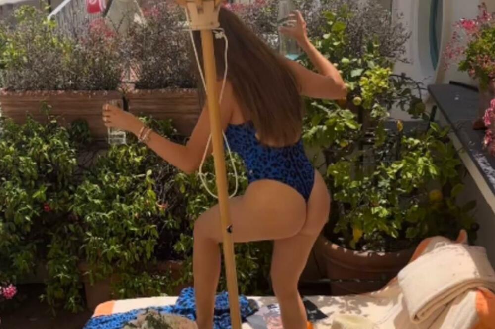 MUŽ JE ZAMENIO SA 13 GODINA MLAĐOM, ONA MU SE OVAKO SVETI: Sofija GOLOTINJOM udara na čežnju, KAKO JE DOBRA!