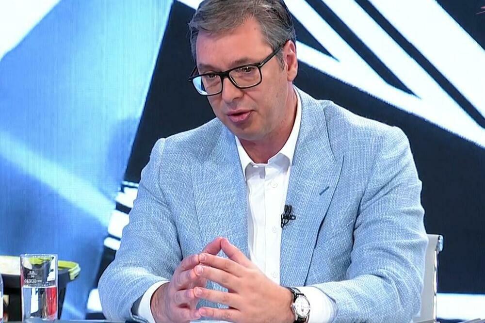 VUČIĆ POMENUO NAJNOVIJE POVEĆANJE PLATA I PENZIJA: Poznati su i datumi!