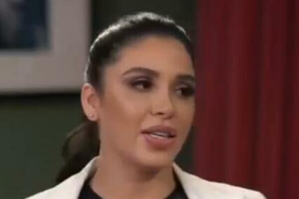 NAJOPASNIJA ŽENA NA SVETU PUŠTENA IZ ZATVORA: Evo zbog čega je ROBIJALA,svi muškarci CVIKAJU od nje (VIDEO)