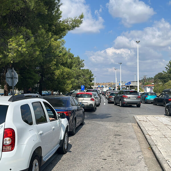 Kakvo je stanje na granicama ovog jutra? Oglasio se AMSS sa novim izveštajem