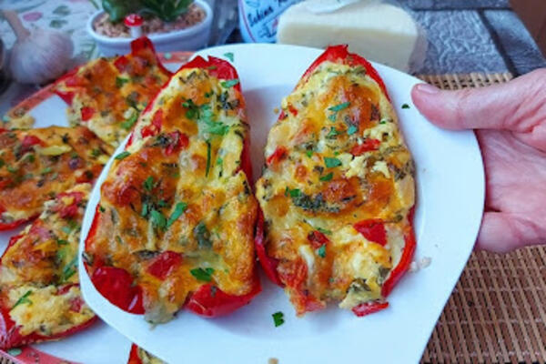 OVAKVE PUNJENE PAPRIKE JOŠ NISTE SPREMALI, BAKA PODELILA RECEPT: Zbog ovako SOČNOG NADEVA ići će vam voda na usta