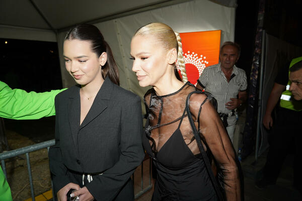 Vrela Hana Ikodinović rešila sve da pokaže: Natašina ćerka nikad bolja, pogledajte samo ovu sliku