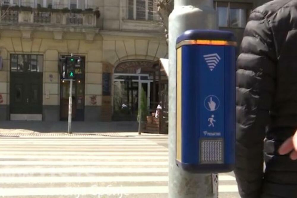 DA LI ĆE SE BRŽE UKLJUČITI ZELENO AKO PRITISKATE TASTER NA SEMAFORU? Mnogi ne znaju KLJUČNU STVAR!