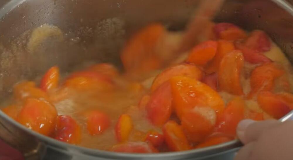 Pekmez, Pekmez od kajsija