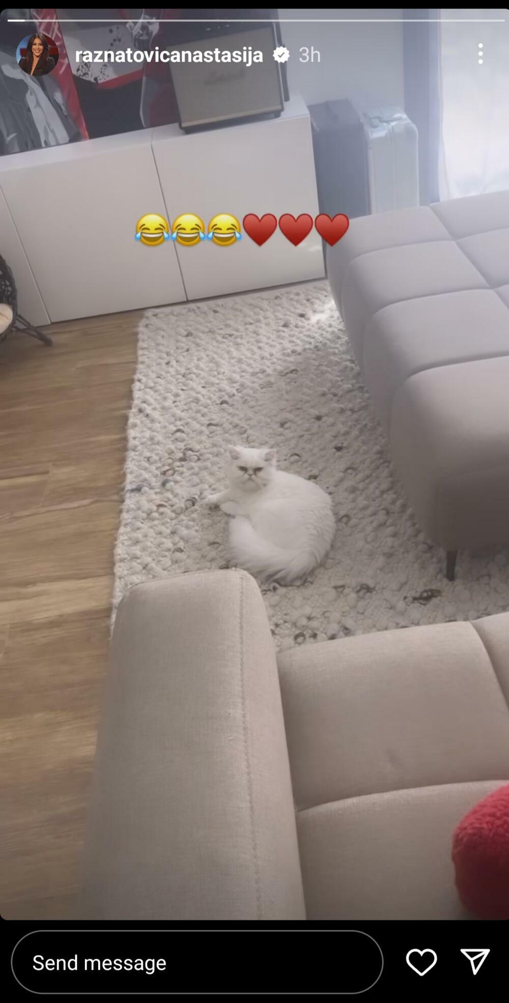 Anastasija Gudelj pokazala i ljubimca