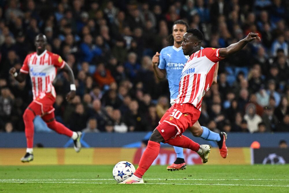 Osman Bukari na utakmici Mančester sitija i Crvene zvezde