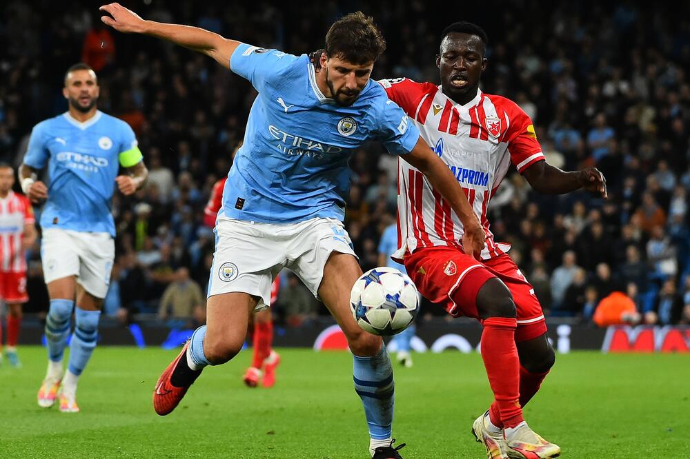 "U MILANU SU BUDALE, SITI JE BIO DOSADAN!" Čuveni fudbaler opleo i po Zvezdinom meču u Ligi šampiona (FOTO)