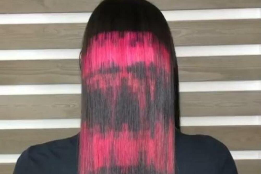 KADA JE IZAŠLA IZ SALONA, SVI SU MISLILI DA IMA MRLJE PO GLAVI: Posle nekoliko minuta, ostali su bez reči (VIDEO)