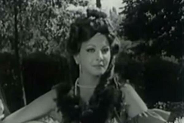 KAD JE ČUO DA JE POBACILA NJEGOVO DETE, ODMAH JOJ JE "DAO KORPU": Juga je želela, a on joj poslao ZAHTEV ZA RAZVOD