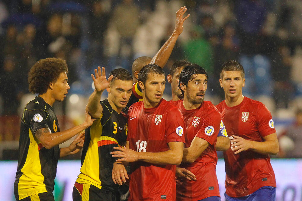 JOŠ JEDAN BIVŠI REPREZENTATIVAC STIGAO U NOVI PAZAR: Pravi se moćan tim, nije mogao da odbije Ljajića! (FOTO)