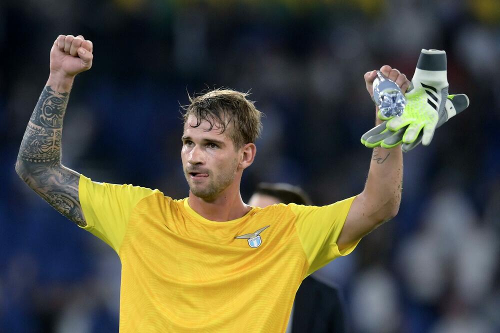 GOLMAN LACIJA DAO GOL U STILU NAJBOLJIH NAPADAČA: Pozadina priče sve objašnjava! (VIDEO)