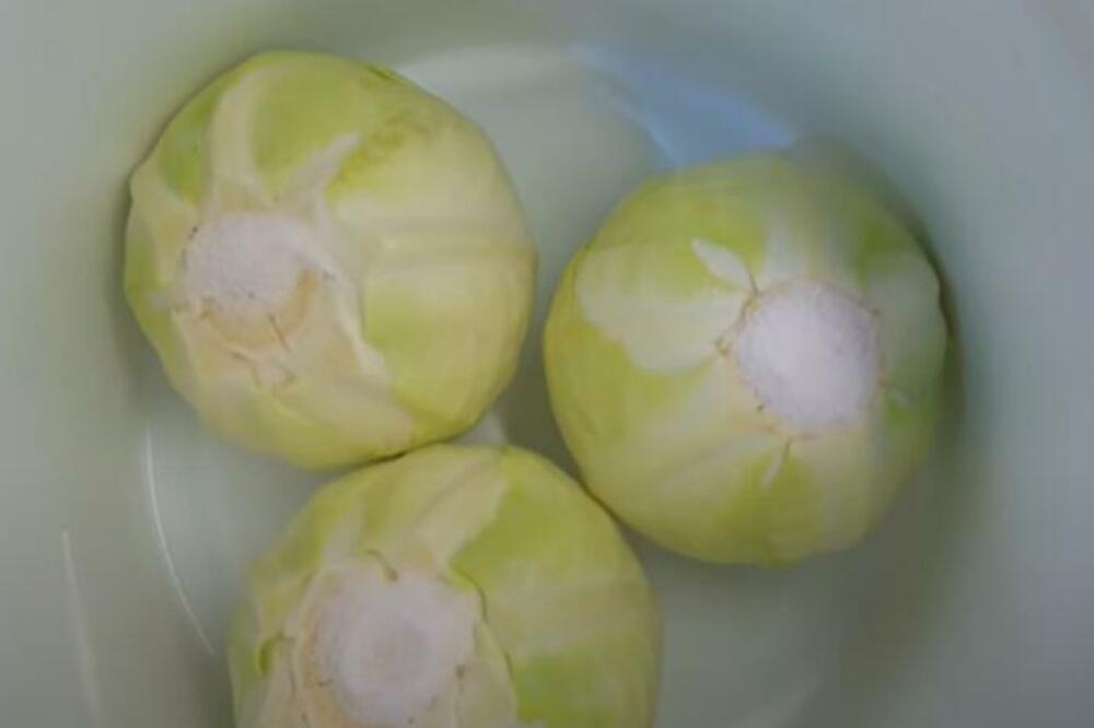 Prodavci ćute o ovome: Kako prepoznati kupus pun hemije, ovi delovi sadrže najopasniju materiju