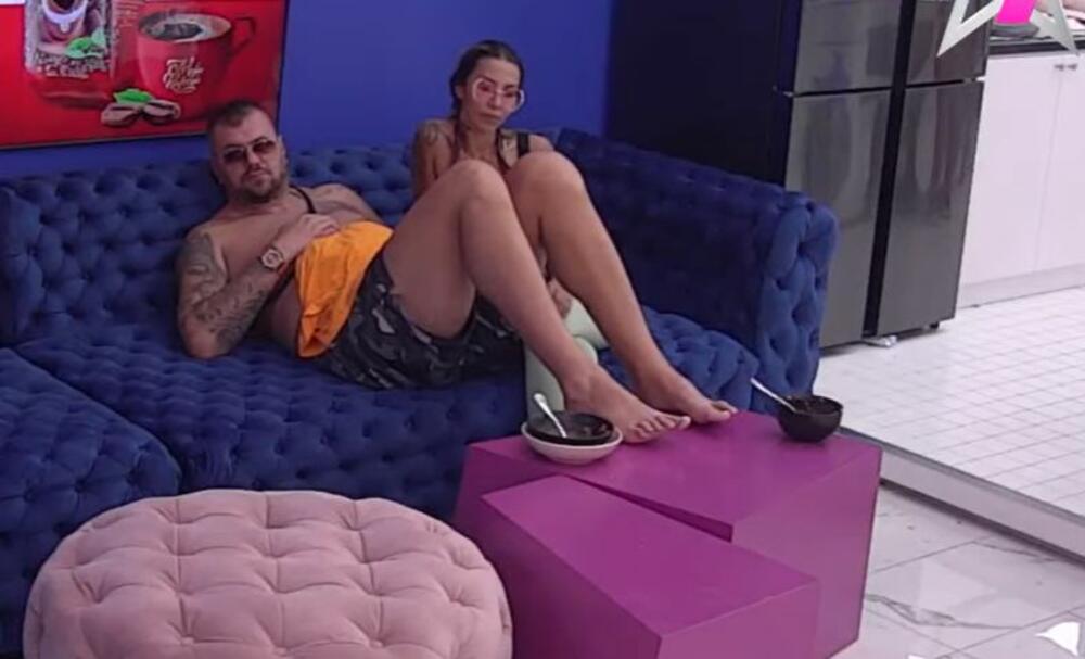 Aneli Ahmić otišla je kod Drveta i ogolila dušu, pa je priznala da su između Marka Janjuševića Janjuša i nje emocije obostrane.