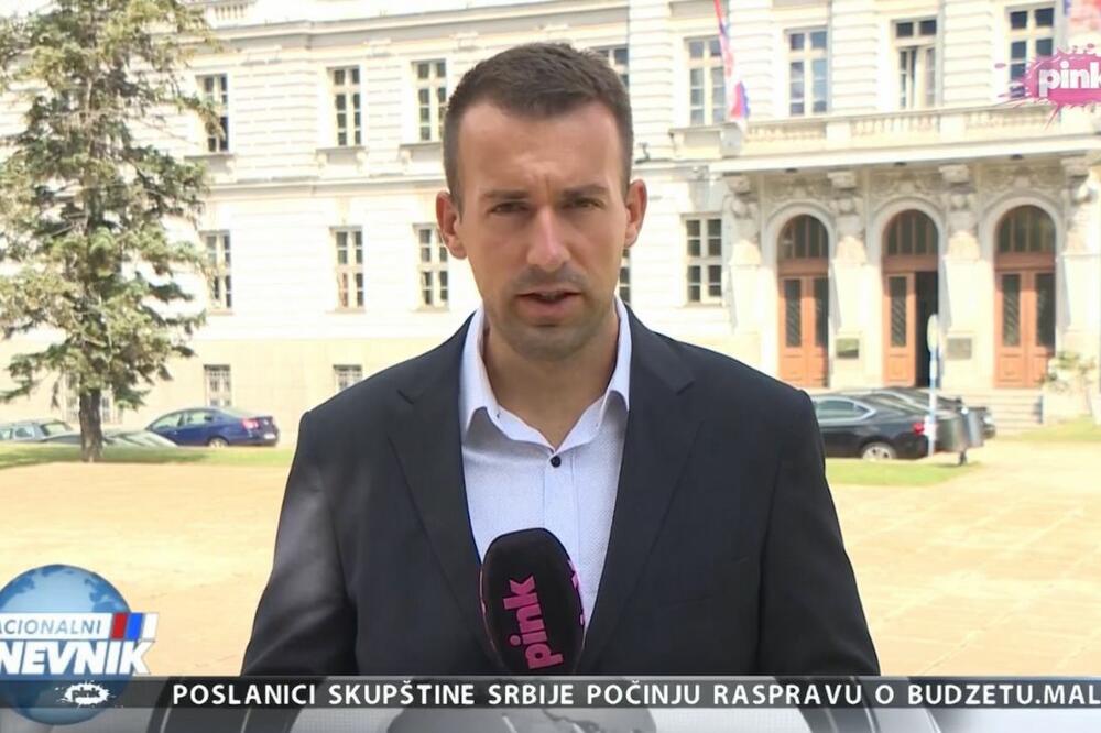 DA LI JE OVO REALNO? Gledate ga stalno na PINKU, a nekada je bio NEPREPOZNATLJIV: Gojaznost ga je tada IZMENILA