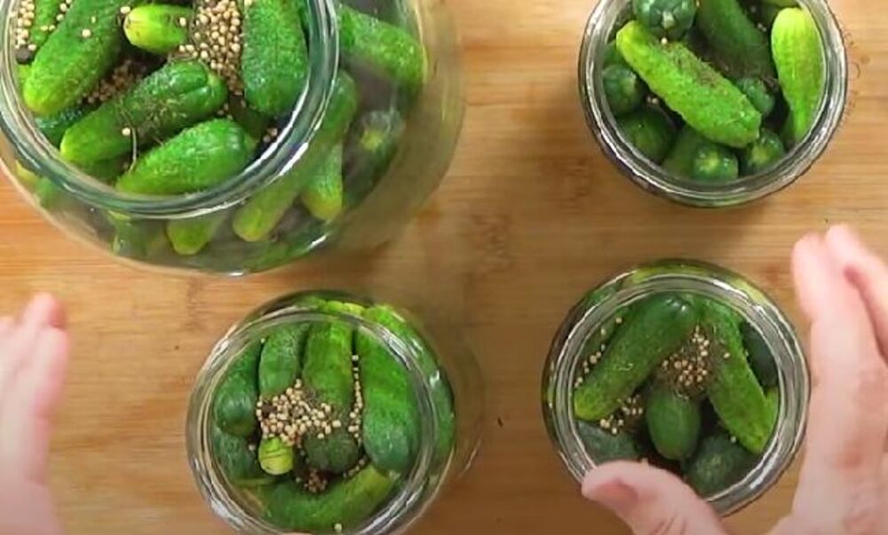 Kiseli krastavci u tegli, Kiseli krastavci