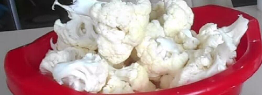 Isečen karfiol u činiji