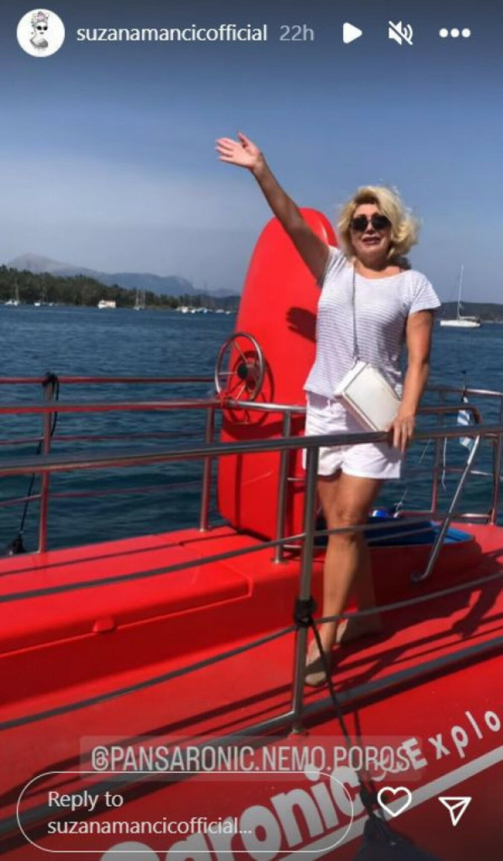 Fotografije i snimci koje svakodnevno deli na svom 'Instagram profilu', svedoče zaista sjajnom provodu i odličnom raspoloženju