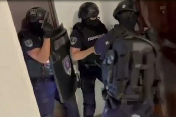 JOŠ JEDNA VELIKA AKCIJA HAPŠENJA: Pretresi na VIŠE LOKACIJA