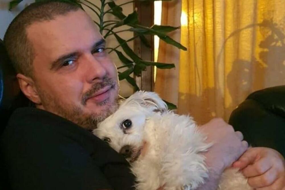 OGLASIO SE PEVAČ BOJAN TOMOVIĆ IZ BOLNICE: Vratila se DEPRESIJA, evo u kakvom je stanju