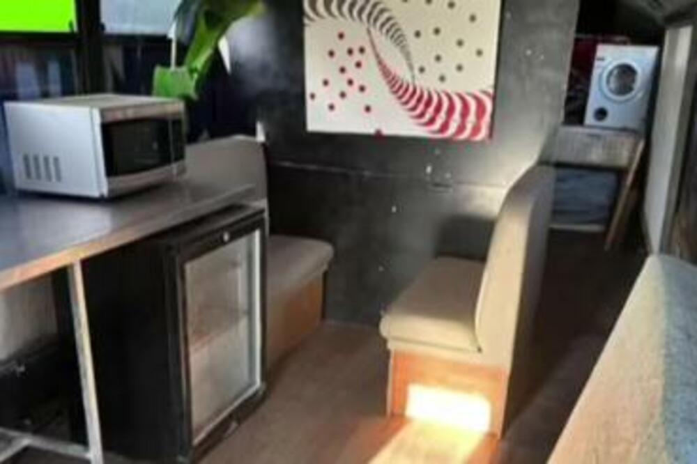 TRAŽI 600 EVRA, A UOPŠTE NE IZDAJE PRAVI STAN: Stanodavac RAZBESNEO sve na MREŽAMA! (VIDEO)