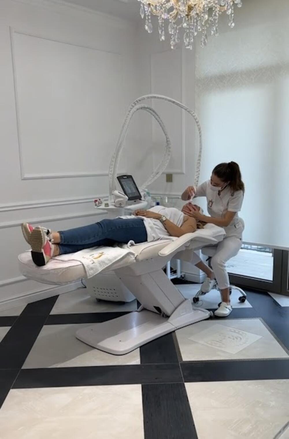 Uživala kao kraljica