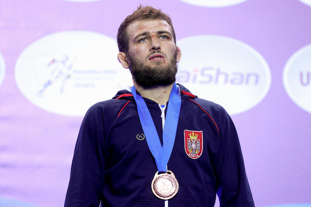 ČETVRTA MEDALJA ZA SRBIJU! Tibilov bolji od Jermena (FOTO)