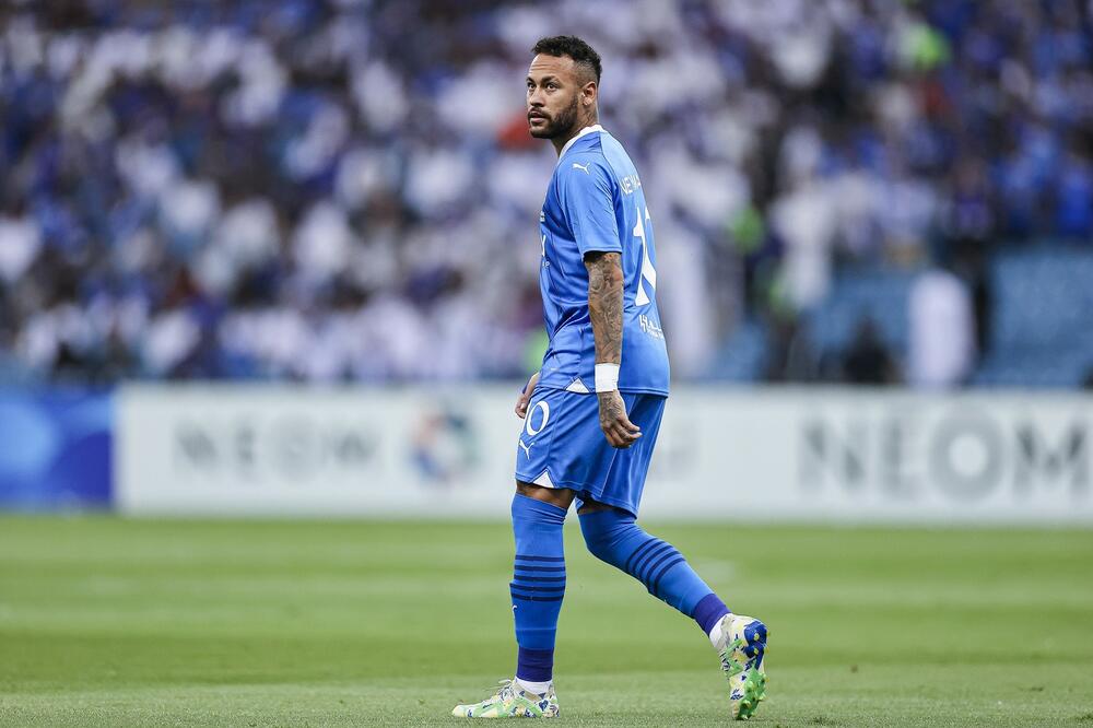 Ako ste mislili da je Nejmarov transfer iz Barselone u PSŽ vredan 222 MILIONA EVRA NAJSKUPLJI, onda GREŠITE!