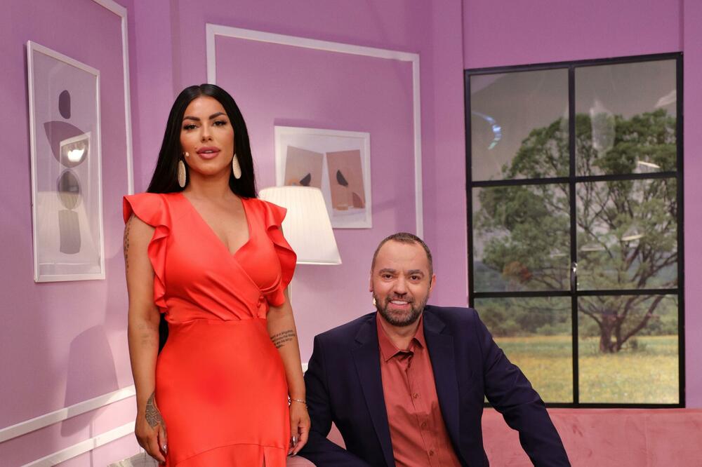 BESPREKORNA NABAVKA U "MAJKAMA I SNAJKAMA"! Biserka i Aleksandra uzele sve namirnice za današnji specijalitet