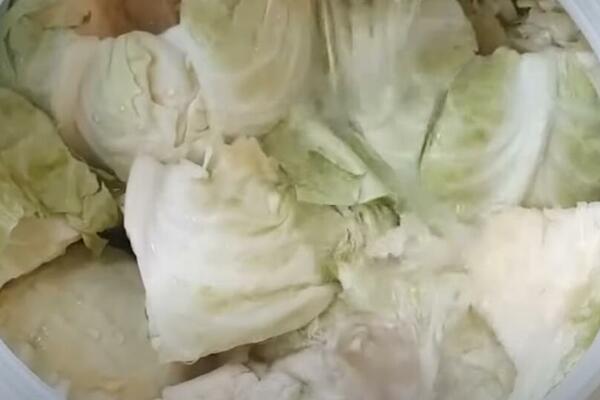 PAPRIKE PUNJENE RIBANCEM BOLJE SU OD KLASIČNE ZIMNICE: Donosimo vam proveren recept, BEZ KONZERVANSA