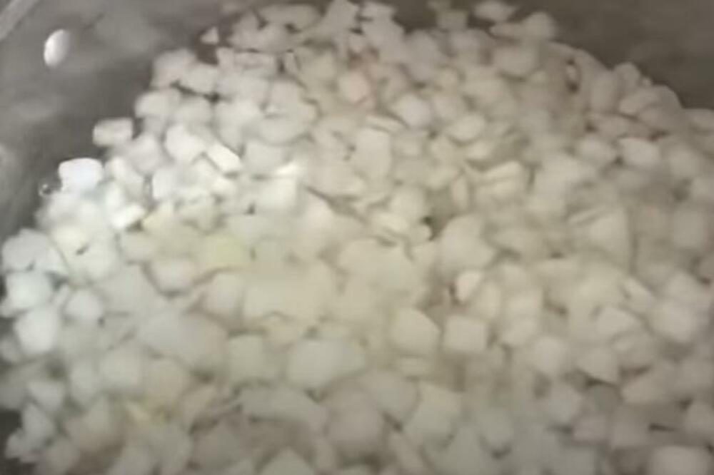 TRIK ZA PRANJE PASULJA MORA DA ZNA SVAKA SRPSKA KUVARICA: Ovo će vam uštedeti VREME i novac, odmah to uradite