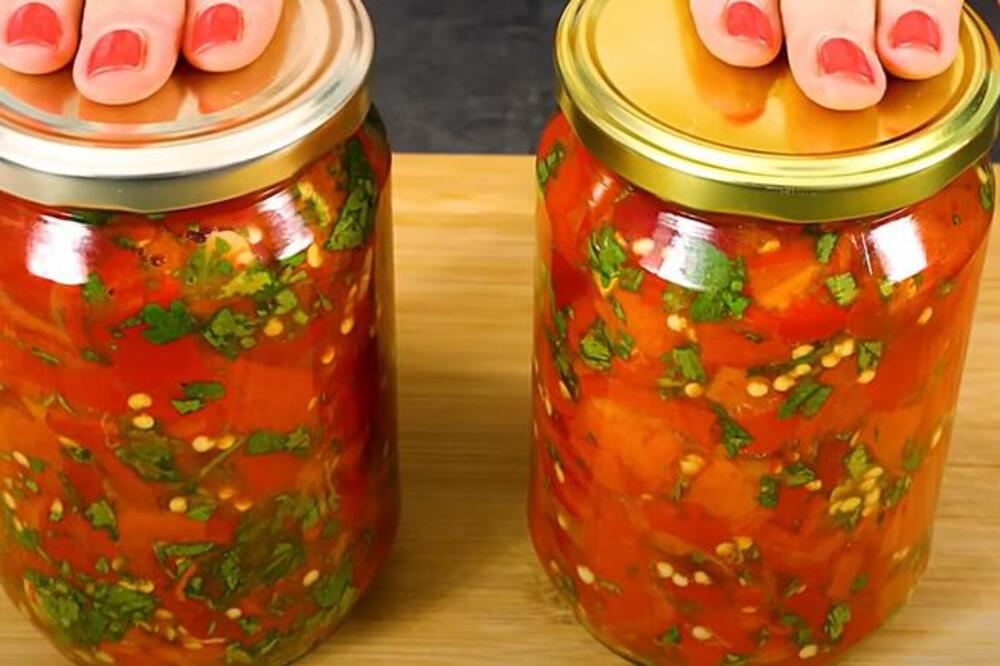 MILA MAJKO, KOLIKO JE DOBAR OVAJ RECEPT ZA ZIMNICU: Ljudi tvrde da NIŠTA UKUSNIJE nisu probali, MIRIS BACA U TRANS