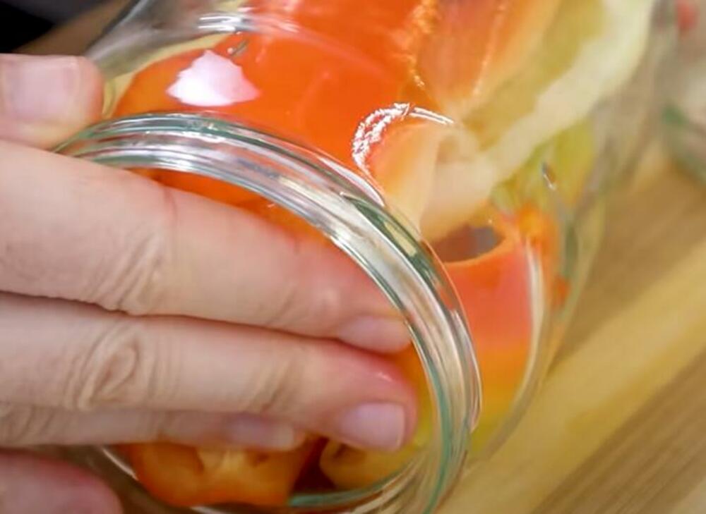 Kisele paprike u tegli, Kisele paprike