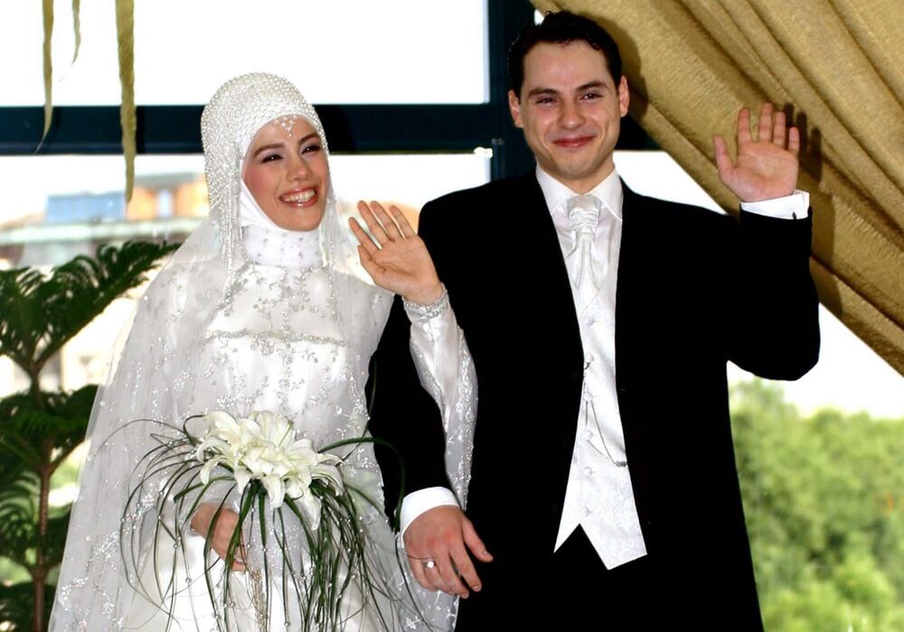 Есра Ердоган и нејзиниот сопруг