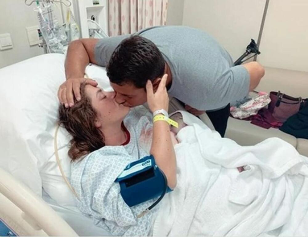 Dana je objavila fotografiju posle porođaja