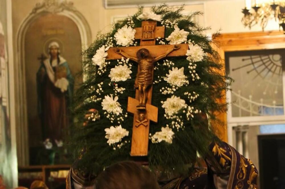 SLAVIMO JEDAN OD NAJVEĆIH HRIŠĆANSKIH PRAZNIKA! Na KRSTOVDAN treba ispoštovati OVAJ OBIČAJ da bi imali DOBRU GODINU