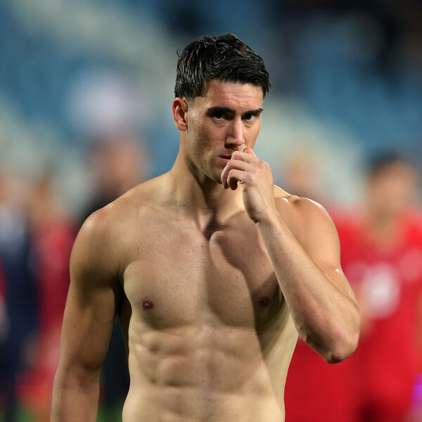 MNOGI ĆE SE ŠOKIRATI: Ovo je devojka Dušana Vlahovića, zbog nje je ostavio MIS Italije! (FOTO)