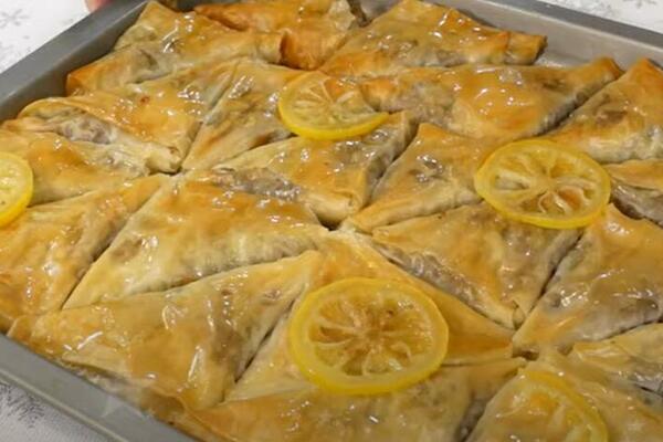 OVAKVU BAKLAVU SRPSKE DOMAĆICE JOŠ NISU PRAVILE: Zbog jednog sastojka je još UKUSNIJA od OBIČNE
