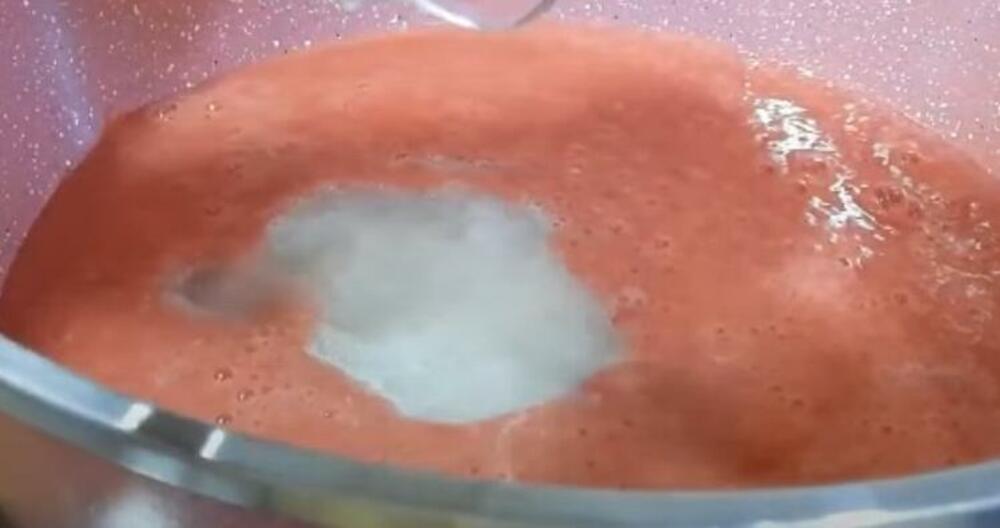 Izblendirani paradajz