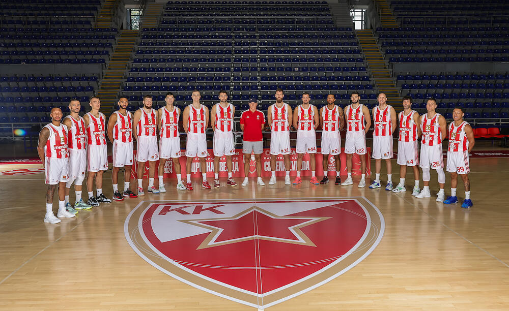 Košarkaši Crvene zvezde