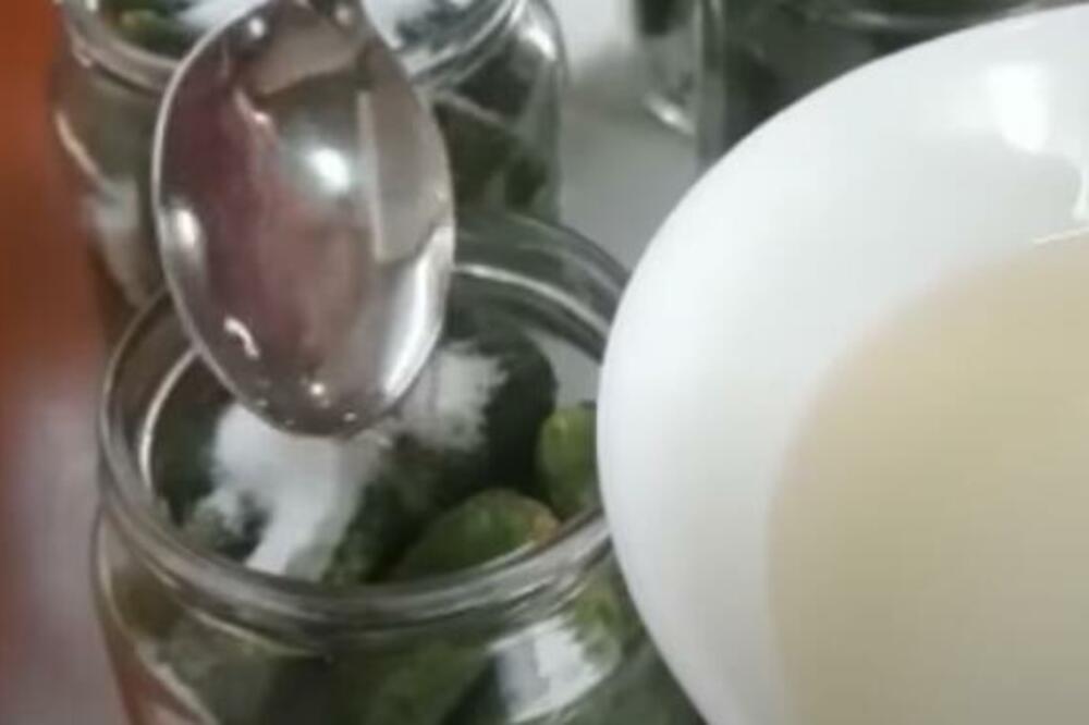 OVO PIĆE JE RUSKI LEK ZA MAMURLUK ZA KOJE BI PRE UMRLI NEGO DA VAM PRIZNAJU: Čuvaju ga kao TAJNU, a radi kao MAŠINA