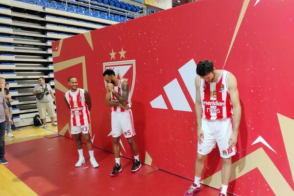 ZVEZDINO NOVO POJAČANJE NASMEJALO SVE: Saznao da se grad u Srbiji zove kao on, pa oduševio porukom! (VIDEO)