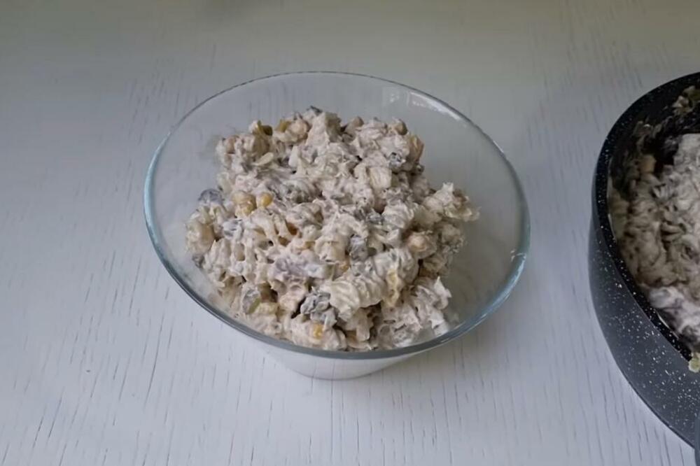 POSNA TUNA SALA KOJU OBAVEZNO MORATE DA SPREMITE TOKOM OVOG POSTA: Kad je svi probaju, ima da vas jure za recept