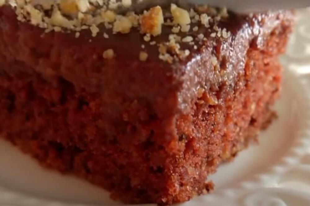 STARE BUGARKE SPREMAJU KOLAČ KOJI SE TOPI U USTIMA: Čokolada, med i orasi - recept star vekovima