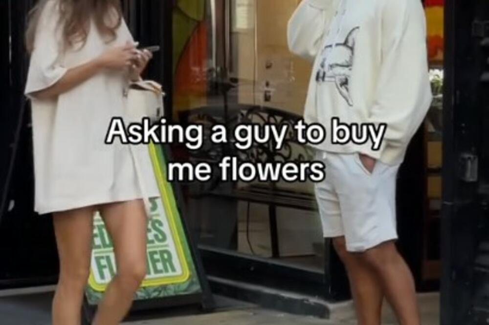 PRESRELA JE NEPOZNATOG MOMKA NA ULICI I OD NJEGA ZATRAŽILA OVO: Ono što je on uradio ODUŠEVILO JE SVE