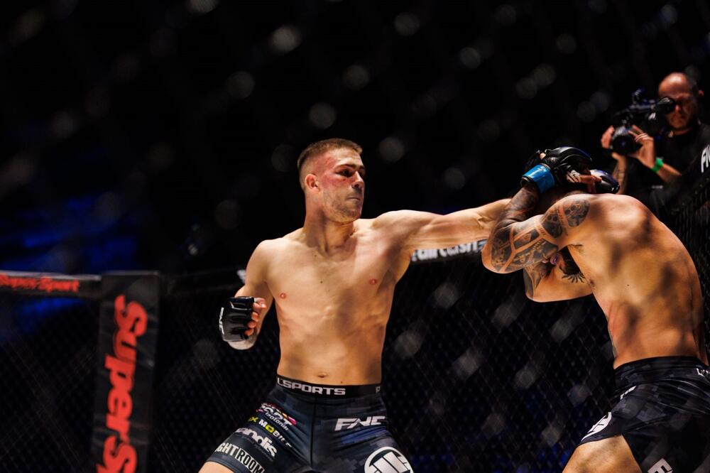 FNC DOLAZI U BEOGRAD: Vaso Psiho protiv Kroate, Lazić i Joksović za titulu!