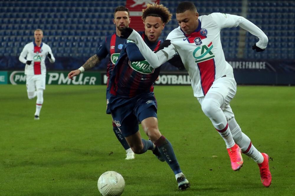 NICA SE HITNO OGLASILA: Evo šta se dešava sa Beka Bekom!