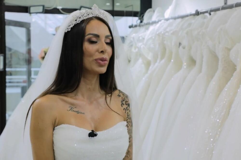 DA LI MI TO DOBRO VIDIMO!? SRPSKA PEVAČICA SE PRIJAVILA ZA "BRAK NA NEVIĐENO": Mladoženja je BEZ BLAMA odbio!