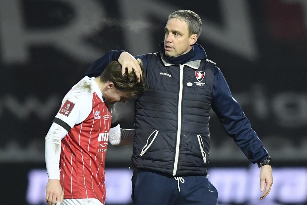 PA, DA LI JE MOGUĆE: Engleski tim posle devet kola ima NULA datih golova, ali to nije sve!